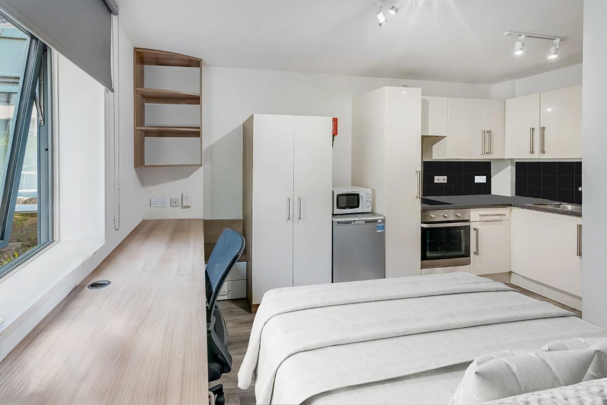 For Students Only Chapter Islington In Apartment *